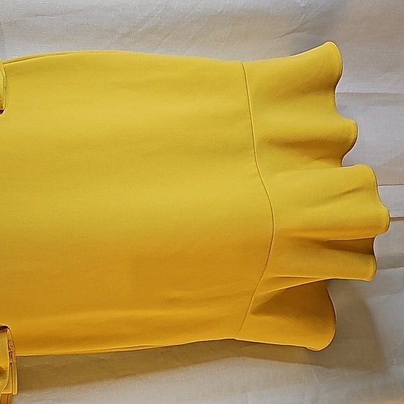 3/$20 Nine West 6 Bell Sleeve Dress - Picture 4 of 8